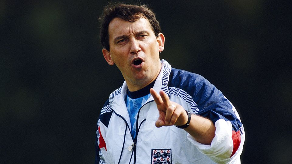 Graham Taylor saat melatih Timnas Inggris. Copyright: © Getty Images